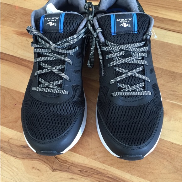 Athletic Works Men's Running Shoe Black new! - Picture 5 of 7